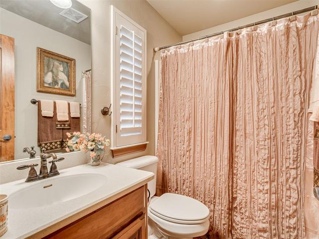 10700 Olde Tuscany Road, Oklahoma City, OK 73173