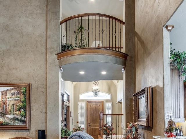 10700 Olde Tuscany Road, Oklahoma City, OK 73173