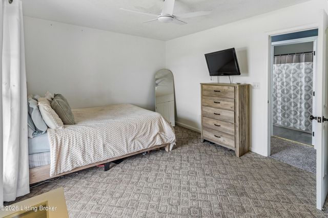 544 Jasper Ln, Mt Washington, KY 40047