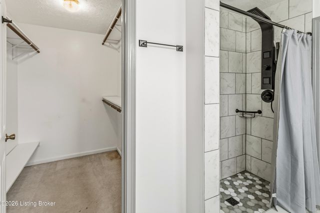 544 Jasper Ln, Mt Washington, KY 40047