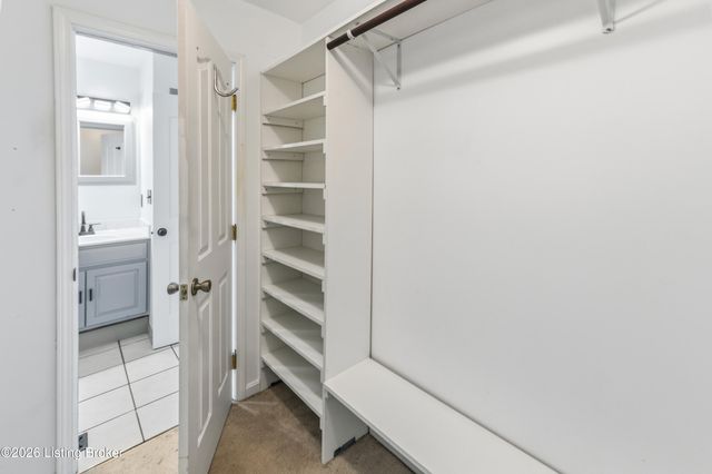 544 Jasper Ln, Mt Washington, KY 40047