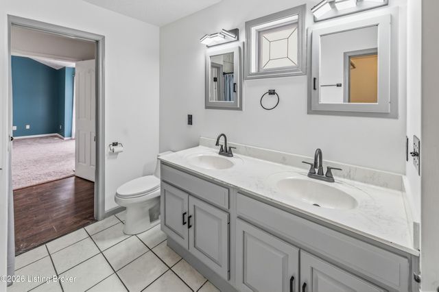 544 Jasper Ln, Mt Washington, KY 40047