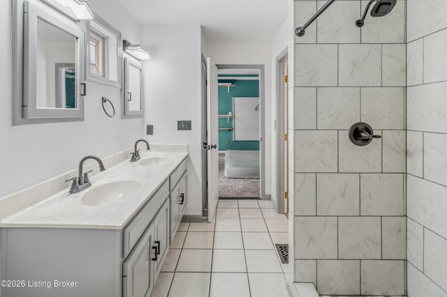 544 Jasper Ln, Mt Washington, KY 40047