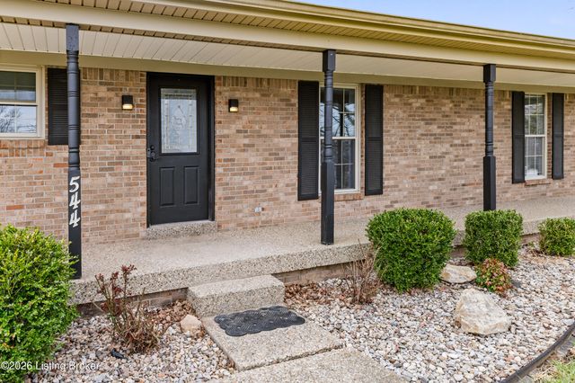 544 Jasper Ln, Mt Washington, KY 40047