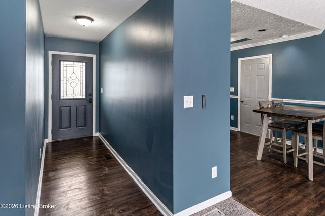 544 Jasper Ln, Mt Washington, KY 40047