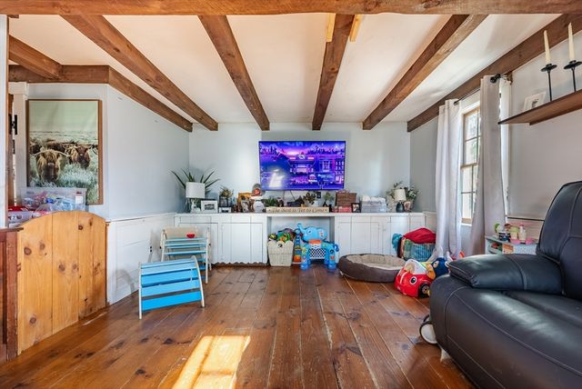 966 Main St, Dighton, MA 02715