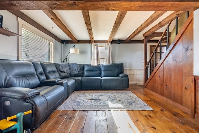 966 Main St, Dighton, MA 02715