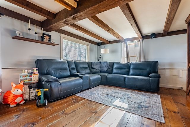 966 Main St, Dighton, MA 02715