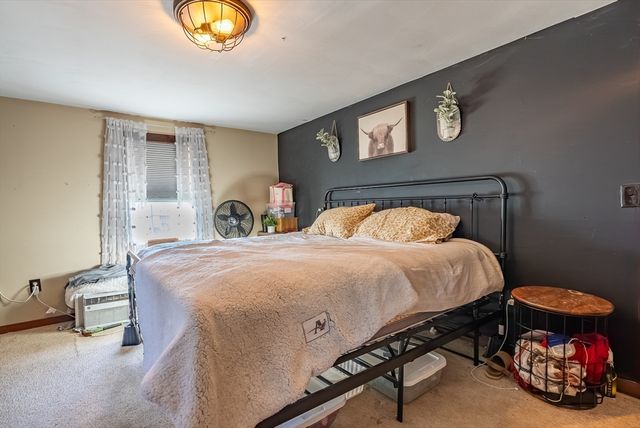 966 Main St, Dighton, MA 02715