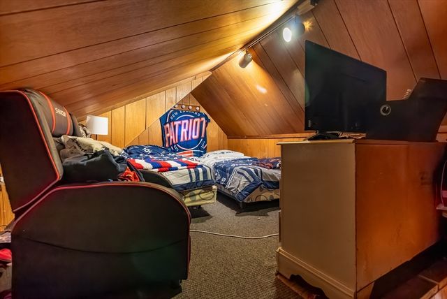 966 Main St, Dighton, MA 02715