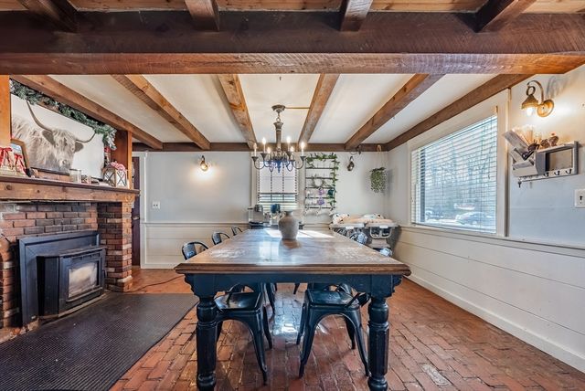 966 Main St, Dighton, MA 02715