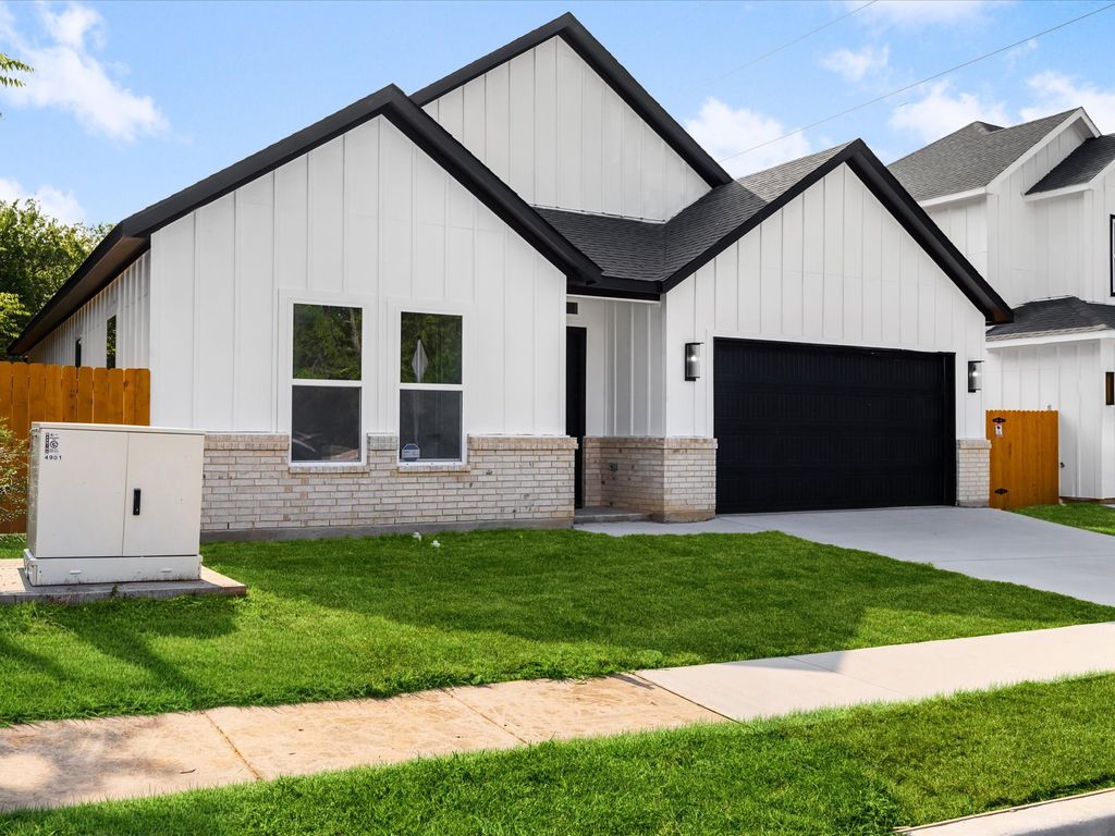 2127 Amanda Avenue, Fort Worth, TX 76105 — photo 3
