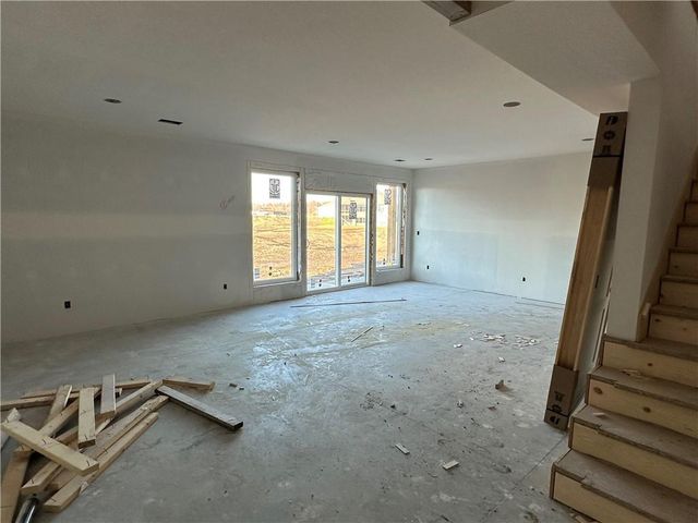 696 Salem Road, Lawson, MO 64062