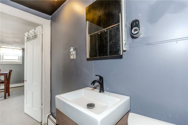 253 Waterman Avenue, Smithfield, RI 02917