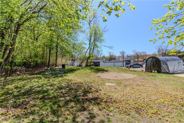 253 Waterman Avenue, Smithfield, RI 02917