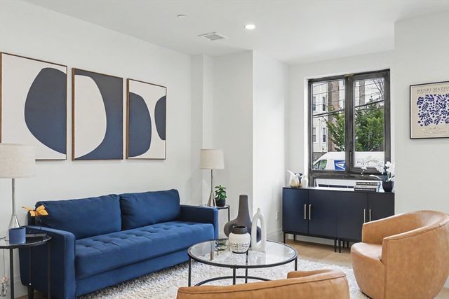 34 Oak Street 102, Boston, MA 02136