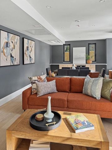 34 Oak Street 102, Boston, MA 02136