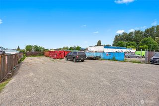 118 12th Street SE, Puyallup, WA 98372