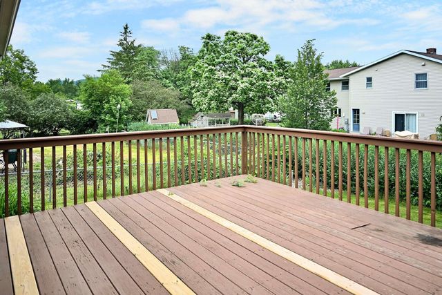 217 13th Avenue S, Onalaska, WI 54650