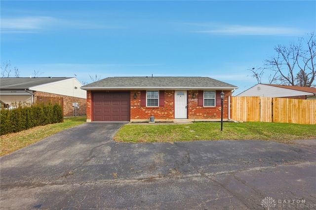 6750 Tiger Drive, Huber Heights, OH 45424