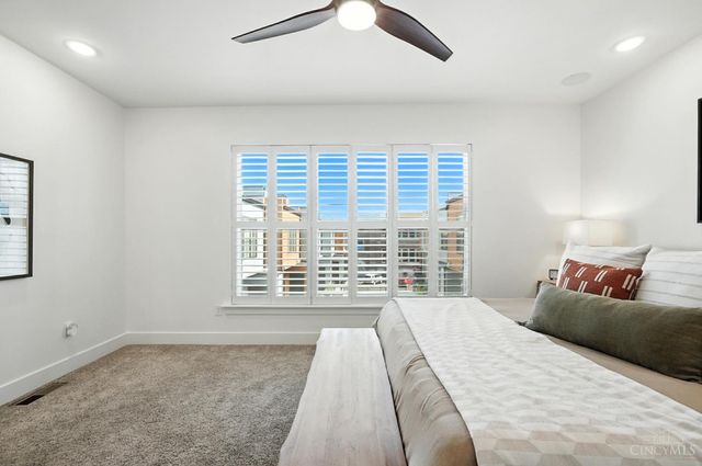 3127 Madison Road, Cincinnati, OH 45209