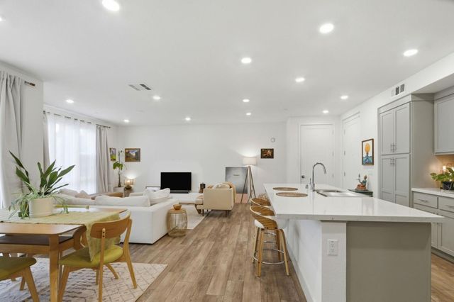 45188 Ambition Street 202, Fremont, CA 94538