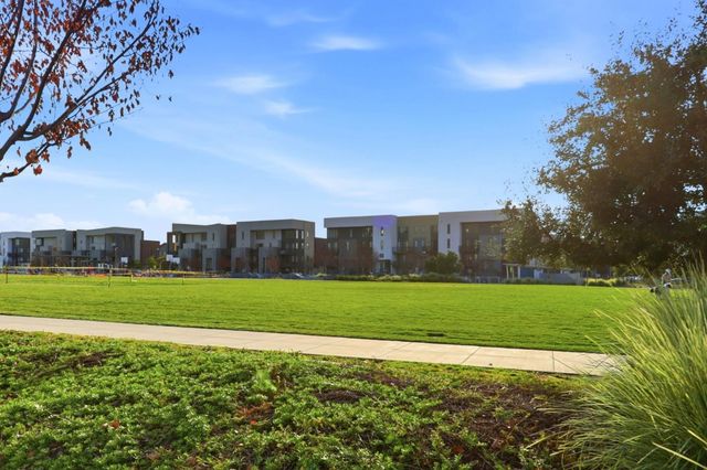 45188 Ambition Street 202, Fremont, CA 94538