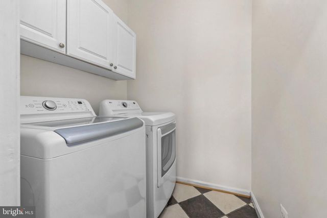 13109 PEACH LEAF PL, Fairfax, VA 22030