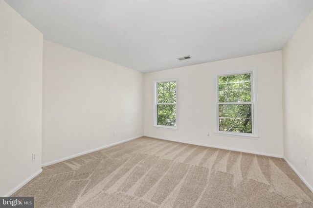 13109 PEACH LEAF PL, Fairfax, VA 22030