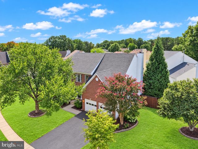 13109 PEACH LEAF PL, Fairfax, VA 22030