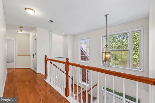13109 PEACH LEAF PL, Fairfax, VA 22030