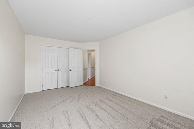 13109 PEACH LEAF PL, Fairfax, VA 22030
