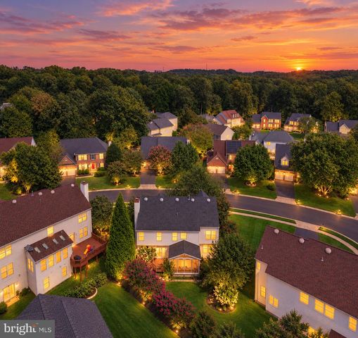 13109 PEACH LEAF PL, Fairfax, VA 22030