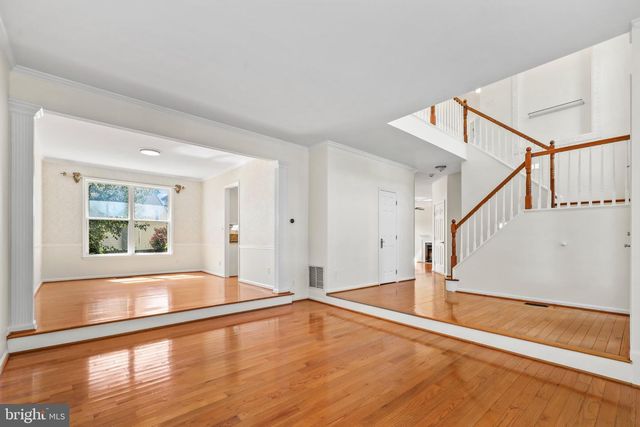 13109 PEACH LEAF PL, Fairfax, VA 22030