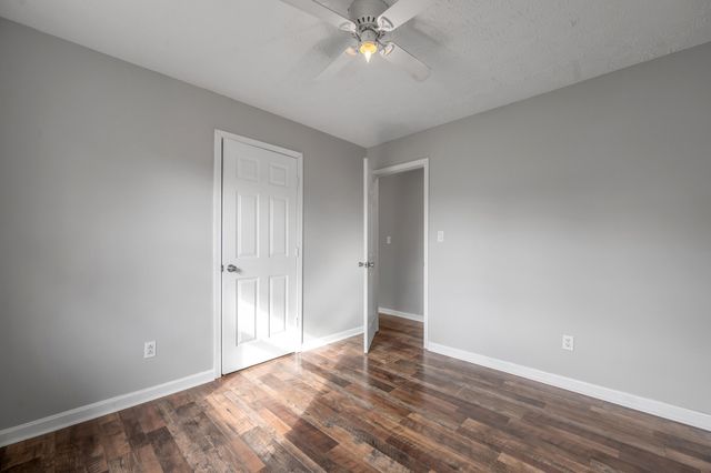 305 Yorktown Court, Georgetown, KY 40324