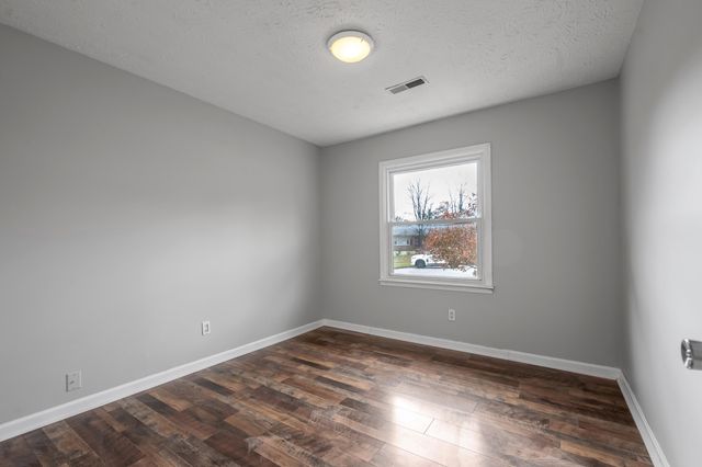 305 Yorktown Court, Georgetown, KY 40324