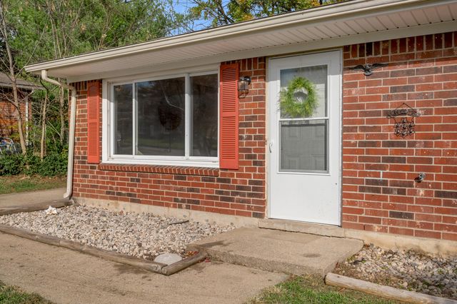 305 Yorktown Court, Georgetown, KY 40324