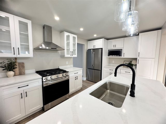 1155 VILLA SITES Avenue, Harborcreek, PA 16421