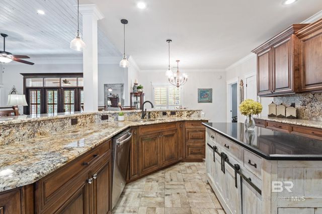 7190 Maureen Circle, Spanish Fort, AL 36527