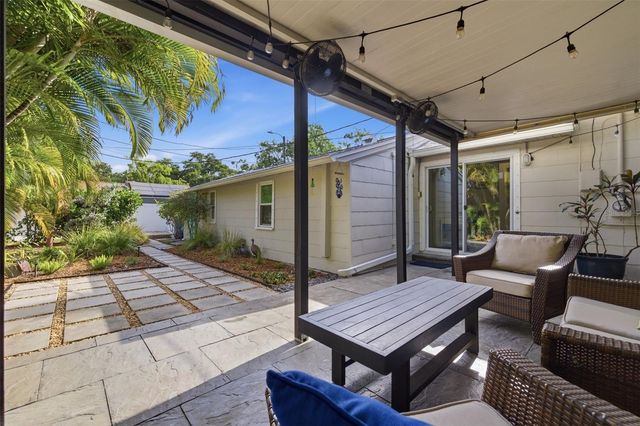 1421 21ST AVENUE N, St Petersburg, FL 33704