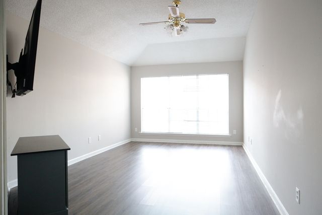 525 Laurel Ridge Road, Charleston, SC 29418