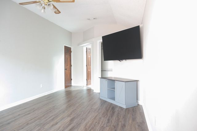 525 Laurel Ridge Road, Charleston, SC 29418