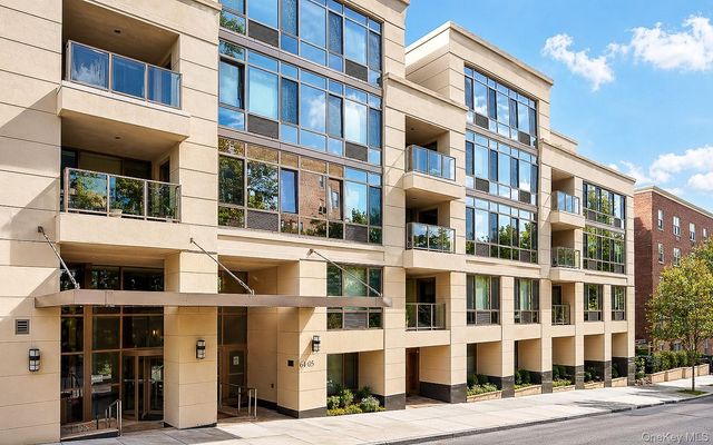 64-05 Yellowstone Boulevard PH508, Forest Hills, NY 11375