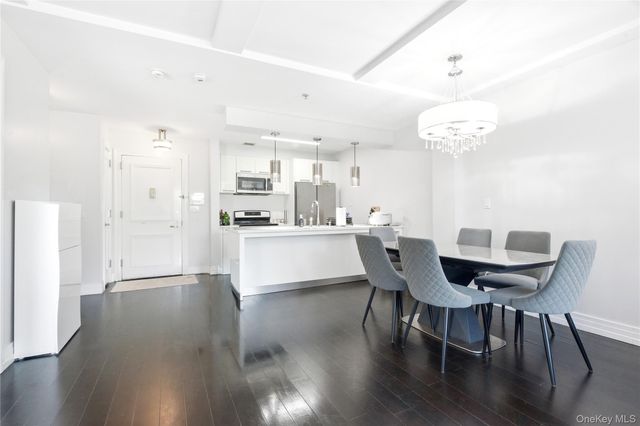 64-05 Yellowstone Boulevard PH508, Forest Hills, NY 11375