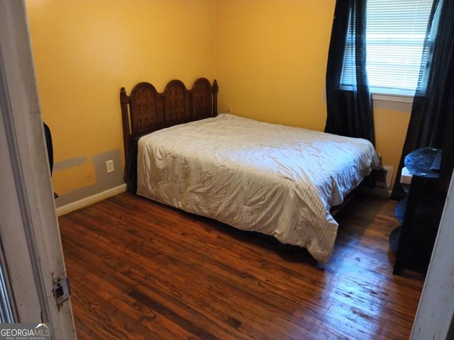 2334 WOODCASTLE Lane, Atlanta, GA 30316