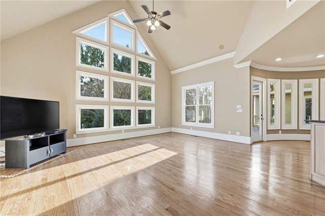 5290 Lower Roswell Road, Marietta, GA 30068