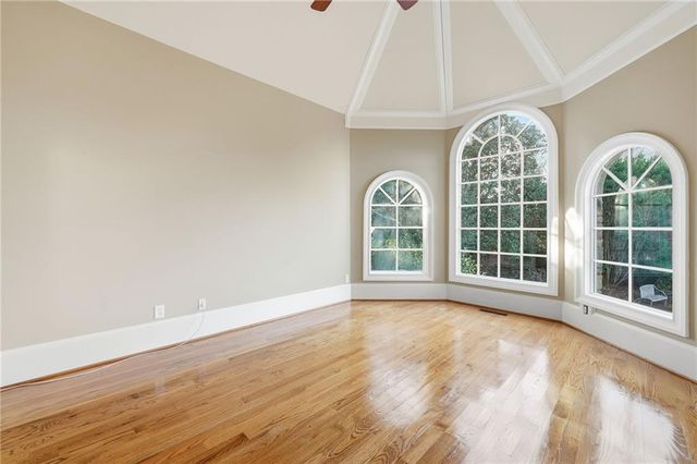 5290 Lower Roswell Road, Marietta, GA 30068