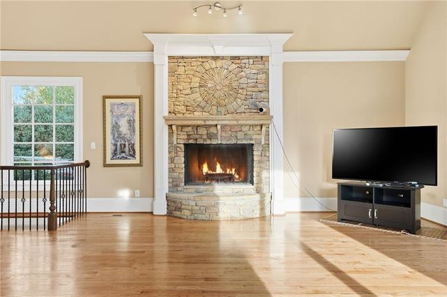 5290 Lower Roswell Road, Marietta, GA 30068