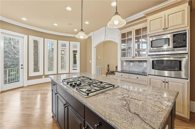 5290 Lower Roswell Road, Marietta, GA 30068