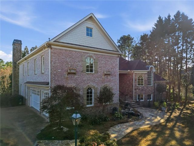 5290 Lower Roswell Road, Marietta, GA 30068